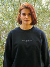 Cargar imagen en el visor de la galería, Sweat-shirt Dana - Archaia Creations