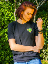 Charger l'image dans la galerie, T-shirt Le Dieu Cerf - Archaia Creations