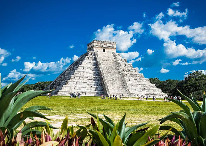 Chichén Itzá: Explora la ciudad sagrada de la civilización maya 