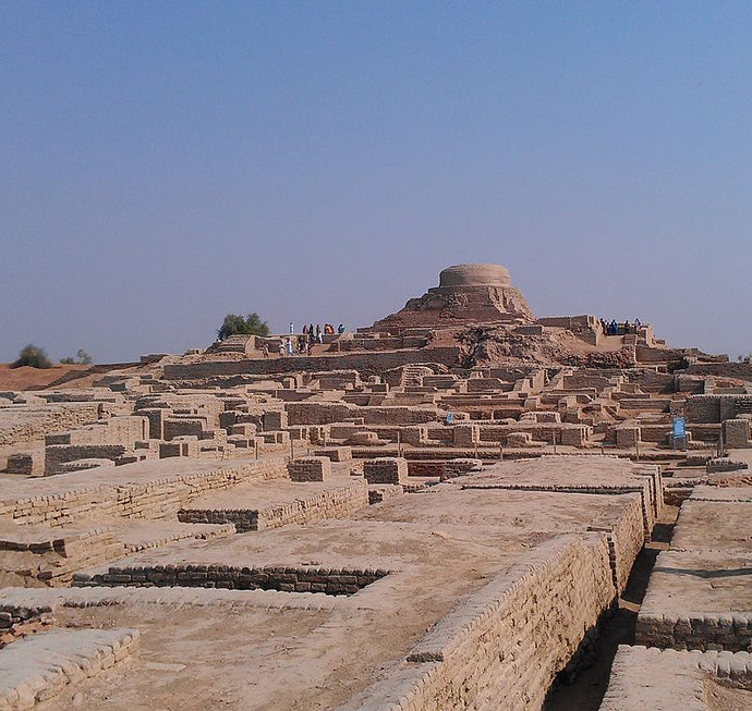 Mohenjo Daro: The Wonders of an Ancient Civilization 