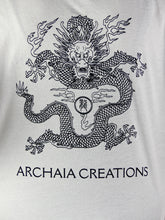 Charger l&#39;image dans la galerie, T-shirt Empereur Jaune Couleur Blanc - Archaia Creations
