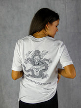 Charger l&#39;image dans la galerie, T-shirt Empereur Jaune Couleur Blanc - Archaia Creations
